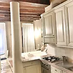 Bed & Breakfast Ca' Amadi Venetië