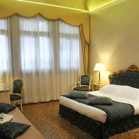 住宿加早餐酒店 卡马迪酒店住宿加早餐旅馆 4*