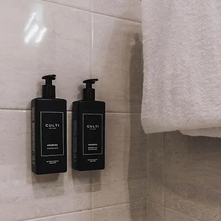 B&B 카 아마디 4*