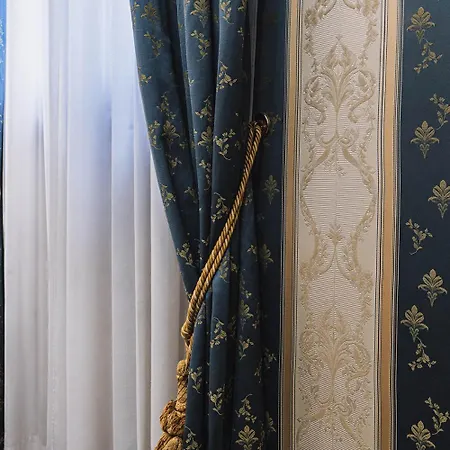 카 아마디 B&B 4*