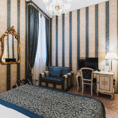 카 아마디 4* 베니스