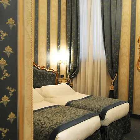 Ca' Amadi Bed & Breakfast Venice