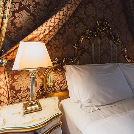 Ca' Amadi Bed & Breakfast Venice