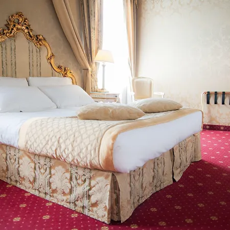 카 아마디 베니스